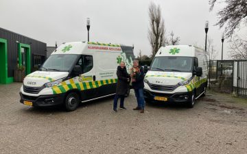 Dierenambulance kennemerland - Iveco Daily 35s14va8