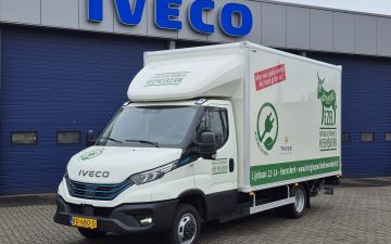 Kringloopwinkel De Groene Ezel - Iveco E-daily 42C14E
