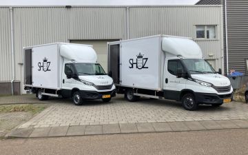 Shuzz - 2 x Iveco Daily 35C14Ha8