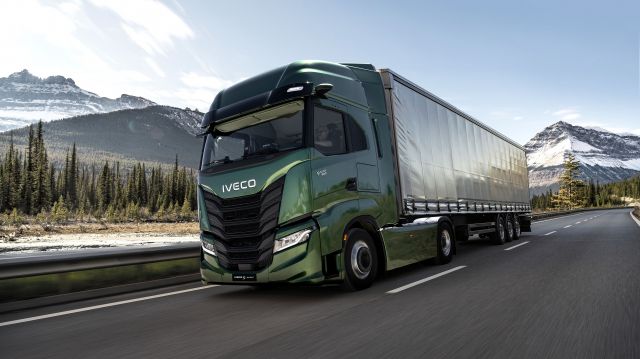 IVECO S-Way: Drive the NEW Way